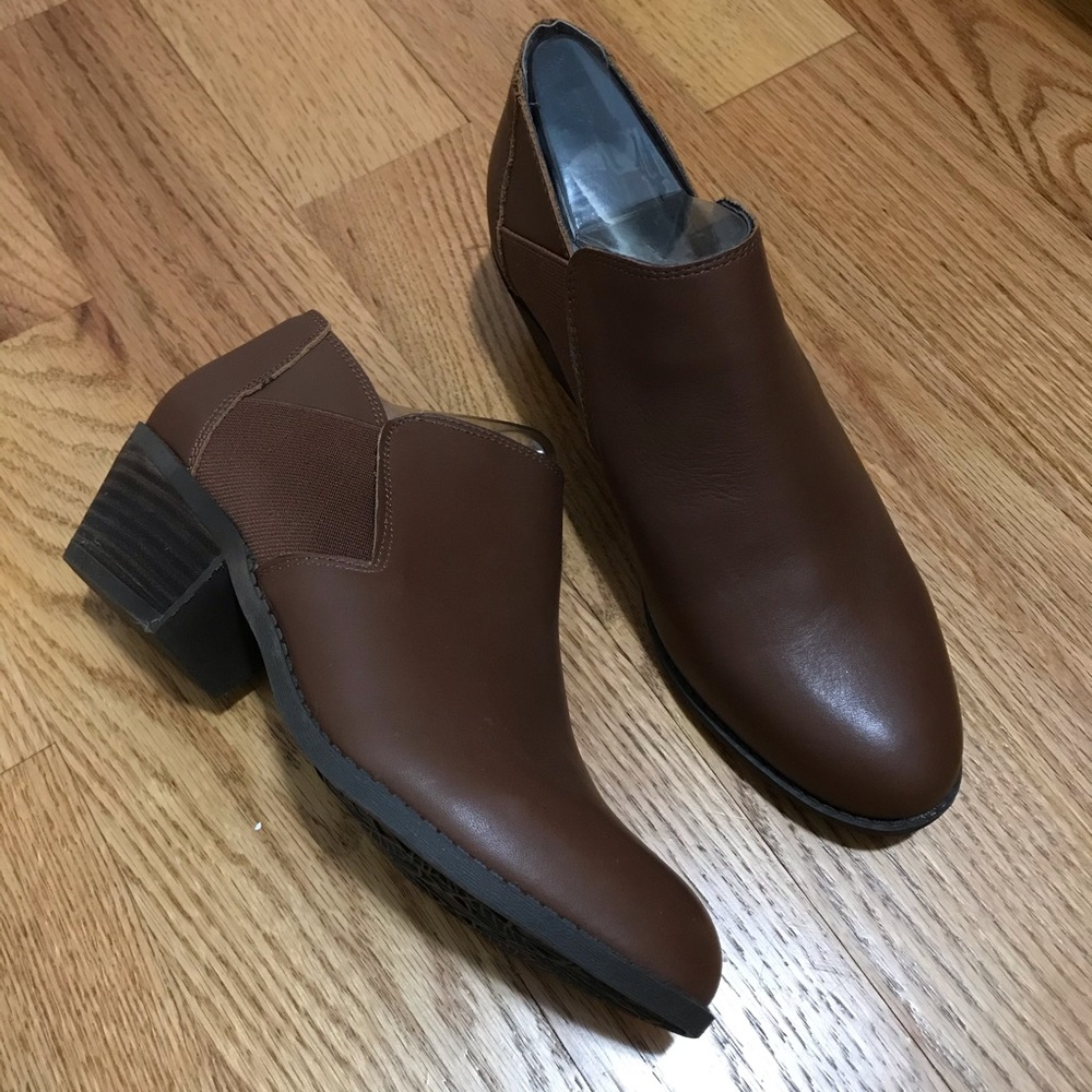 Me Too Brown Boots